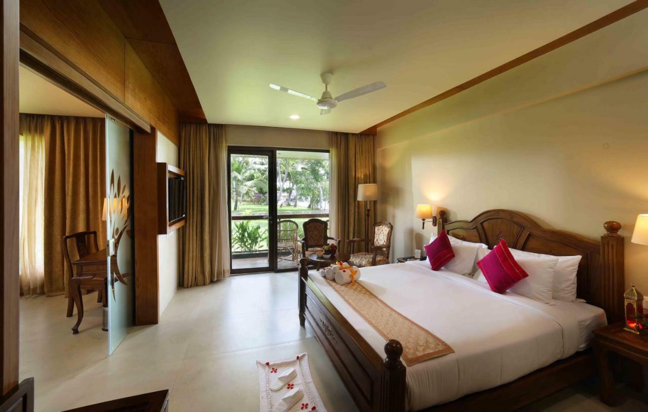Uday Backwater Resort Alappuzha Bagian luar foto