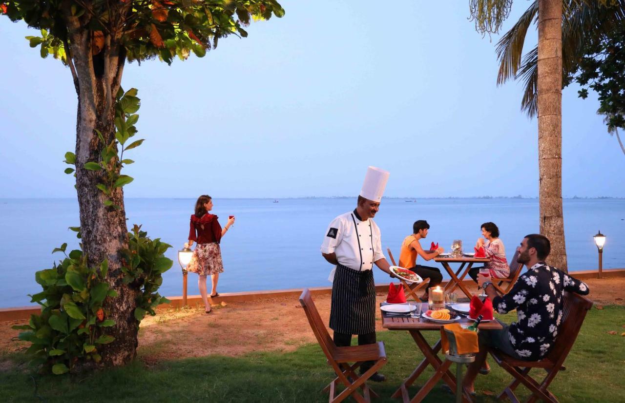 Uday Backwater Resort Alappuzha Bagian luar foto
