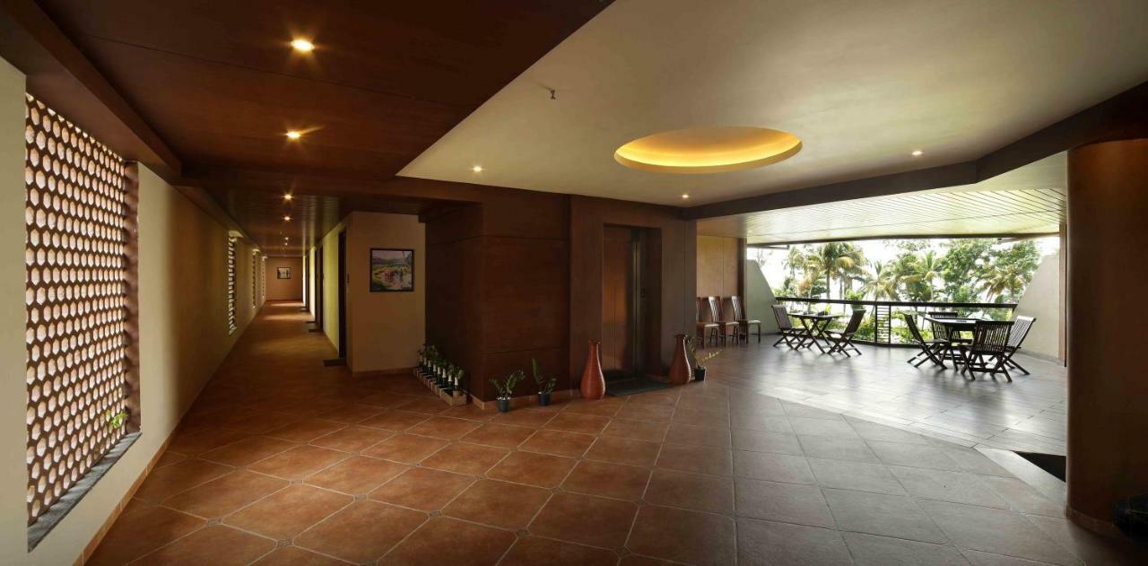 Uday Backwater Resort Alappuzha Bagian luar foto